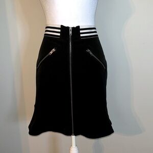 NWT Yigal x Aqua Zipper Skirt Size Medium